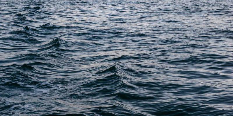 品牌故事设计：如何通过情感叙事与消费者建立深度连接 | 尤娜设计